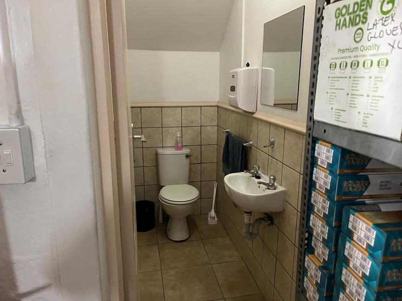 To Let Commercial Property for Rent in Montague Gardens Western Cape